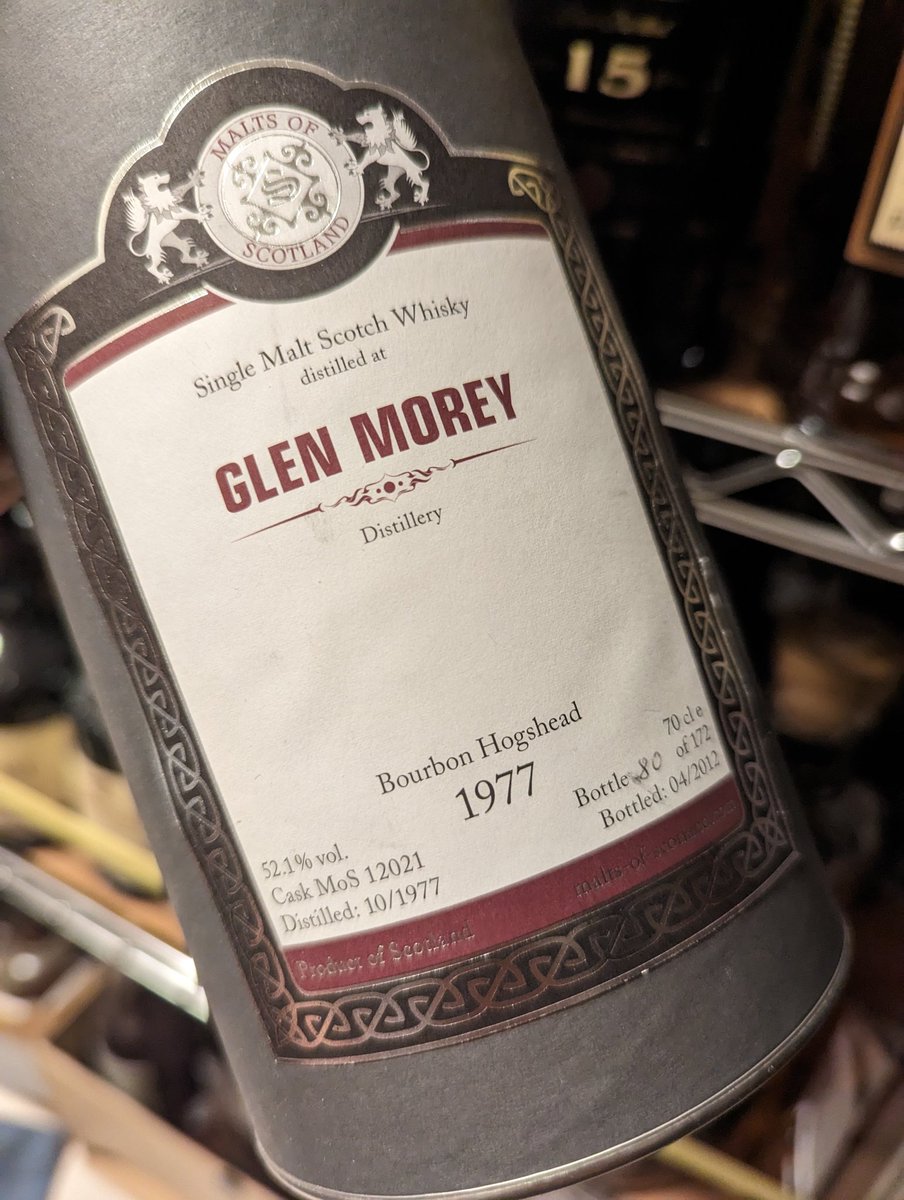 DJ_TOKYO's tweet photo. あれ、こんなの持ってたっけな。記憶が定かじゃない。
#GLENMOREY #maltsofscotland https://t.co/phZG9qkuSL