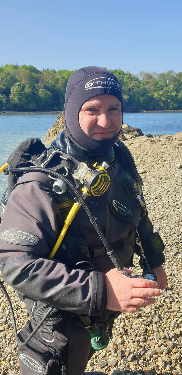 gwyneddsubaqua's tweet photo. 🤿Deifio bach gwych o dan Bont Fenai 💫 Great dive under Menai Bridge 🐟
#sdi #sdidivers #divestrong https://t.co/TjPoajnAQ0