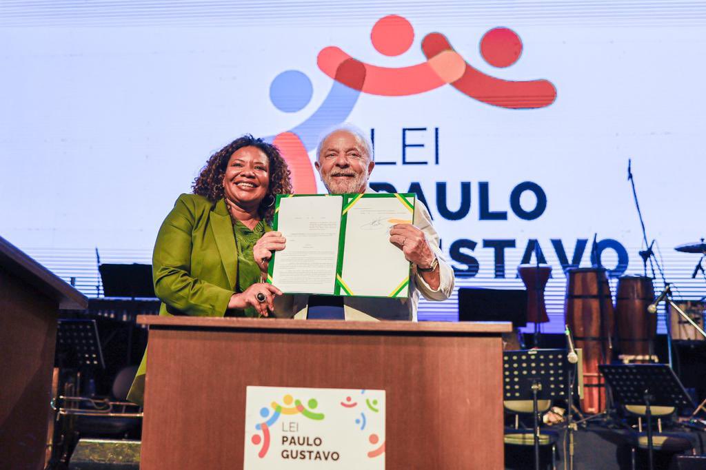 LulaOficial tweet picture