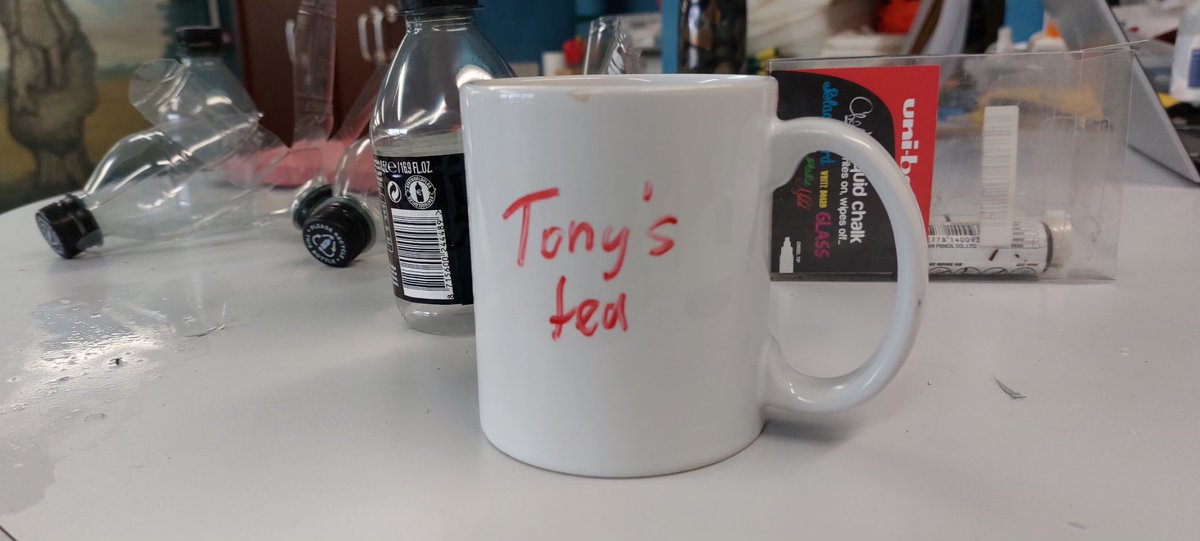 #artistlife it's the little things 🎨👌🏽... boosting creative flow! @NeneParkPboro  #artclub #workshop