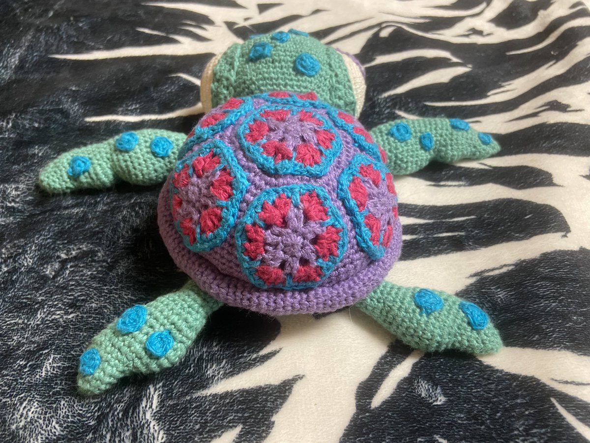 thetreerex's tweet photo. Look ma, I actually DO have hobbies!
Taught myself to crochet late last years and I’m officially obsessed.
Any fellow hookers here on the Twitters?!
#crochet #hookersunite #imadethat https://t.co/NK6Ni4wEOV