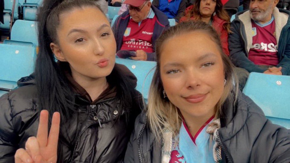 JasmineHallam9's tweet photo. @avfclive COME ON VILLA🔴🔵 https://t.co/btmhTHlzCd