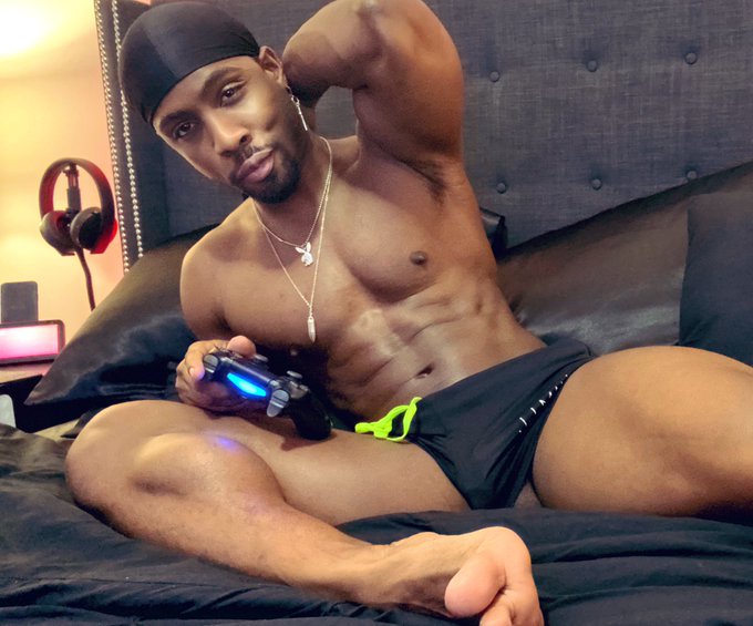 Watch 𝒟𝑒𝒜𝓃𝑔𝑒𝓁𝑜 𝒥𝒶𝒸𝓀𝓈𝑜𝓃's leaked NSFW photo on TwXstars