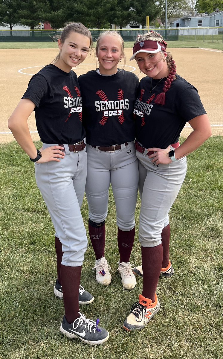 IVC Softball tweet media