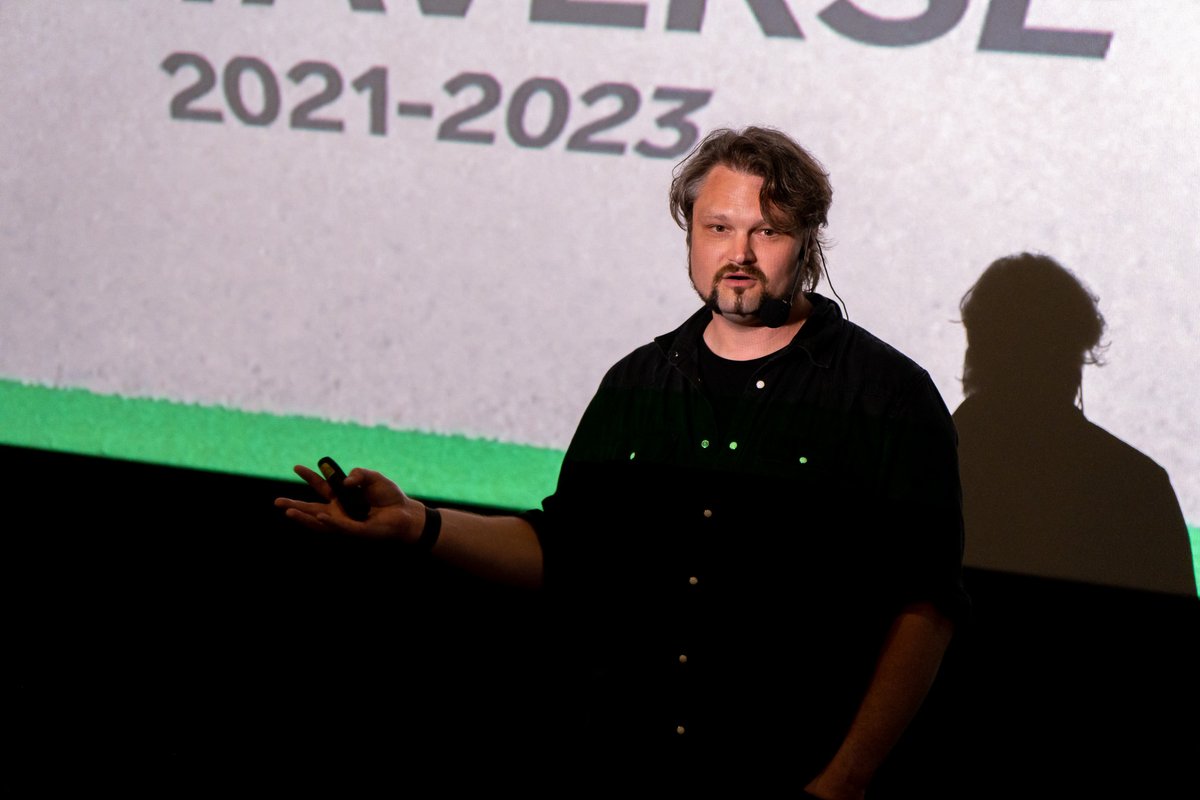 dnacroatia's tweet photo. 📸🎉 Our recent event at Kaptol Boutique Cinema in Zagreb was a blast! Thanks, @ItsMrMetaverse, for enlightening us about the future of AI, AR, VR, Web3, and the metaverse. 🌐 https://t.co/7zWH6MT1sJ
