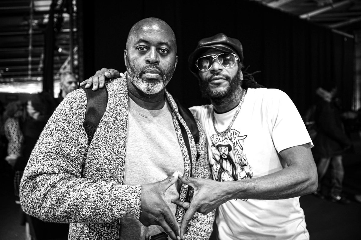 Faya_Dingue's tweet image. #tiwony #fayadingue
Nouvel album &quot;Frequency&quot; 🟢 🟡 🔴 #reggaefrançais #fayad