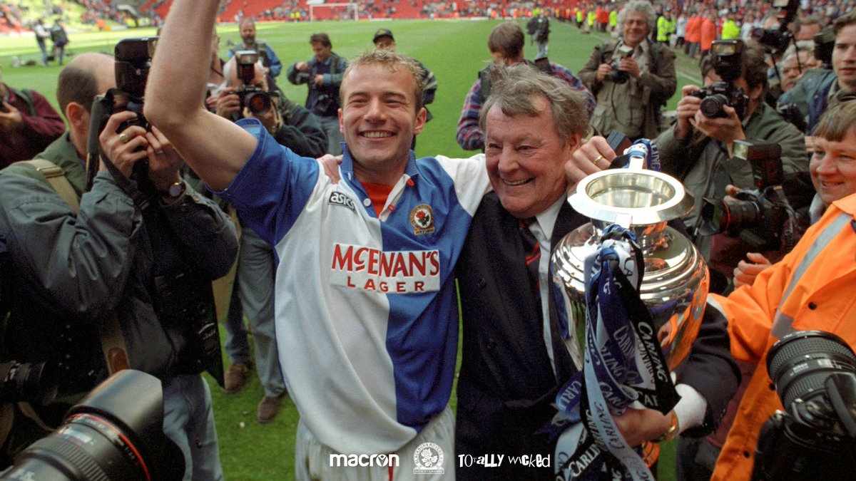Rovers's tweet photo. 📅 #OnThisDay in 1995...

🏆 𝗜𝘁 𝗵𝗮𝗽𝗽𝗲𝗻𝗲𝗱.

#Rovers 🔵⚪️ https://t.co/Fl1blvpKa4