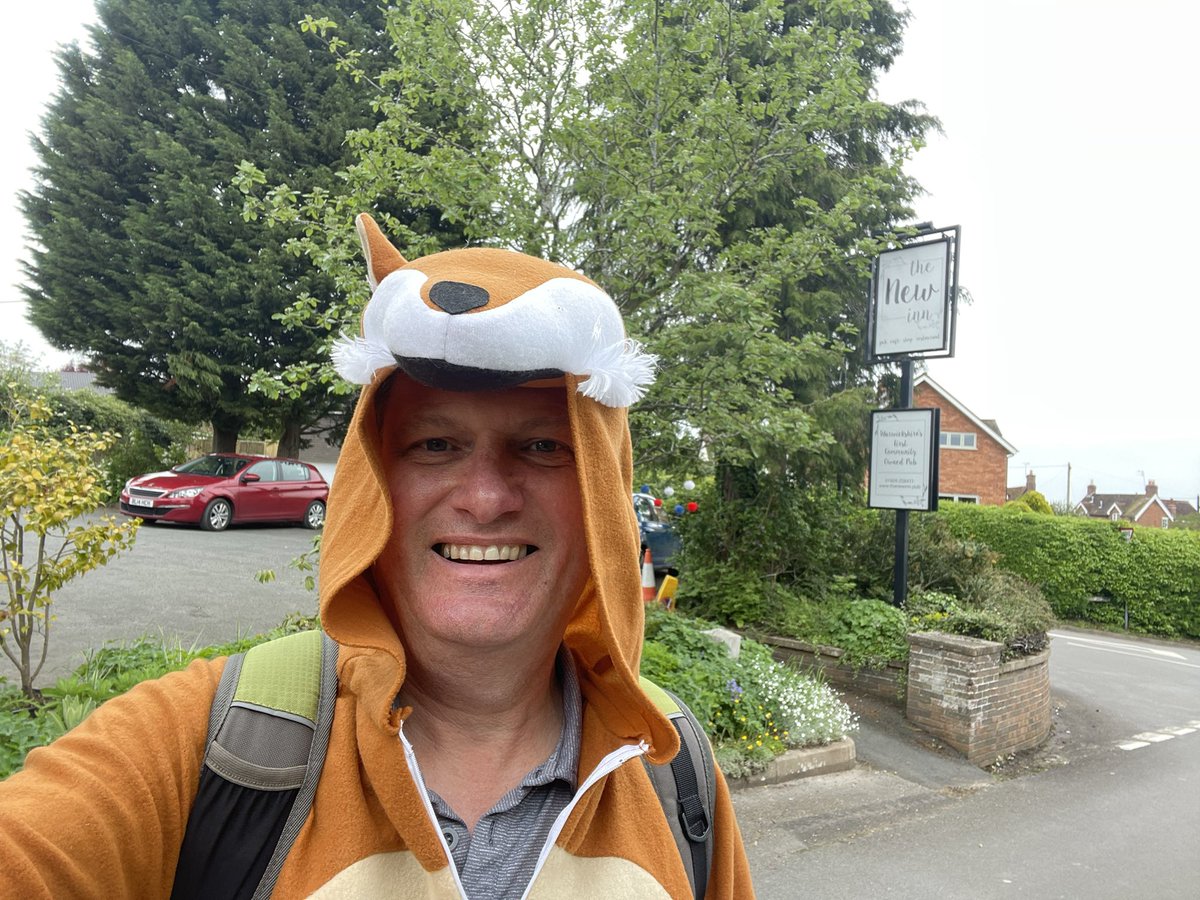 First stop as part of my #walkforplunkett and a visit to <a href="/TheNewInnNL/">The New Inn Norton</a> Warwickshires first Community owned pub