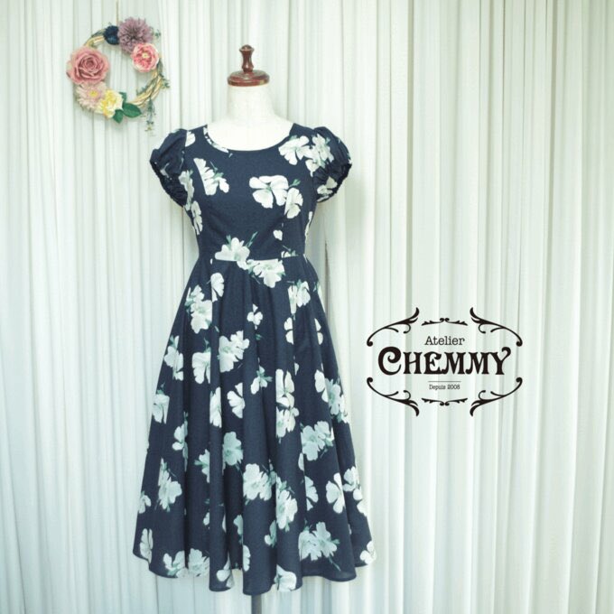 CHEMMYhandmade's tweet photo. 新作「パフスリーブコットン花柄フレアリボンワンピース」
出品しました👗

https://t.co/GGy2uny01k #minne

#ワンピース
#花柄ワンピース
#ハンドメイド
#クラシカルロリータ
#レトロワンピース
#ハンドメイド
#minne https://t.co/GqM9rcSGJS