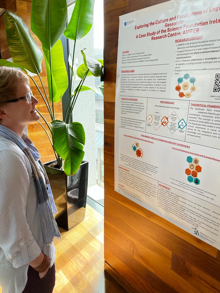 PgrTcd's tweet photo. @DrAbbieCahoon doing a great job of judging our posters
#EdConTcd https://t.co/vBfe75uoWL