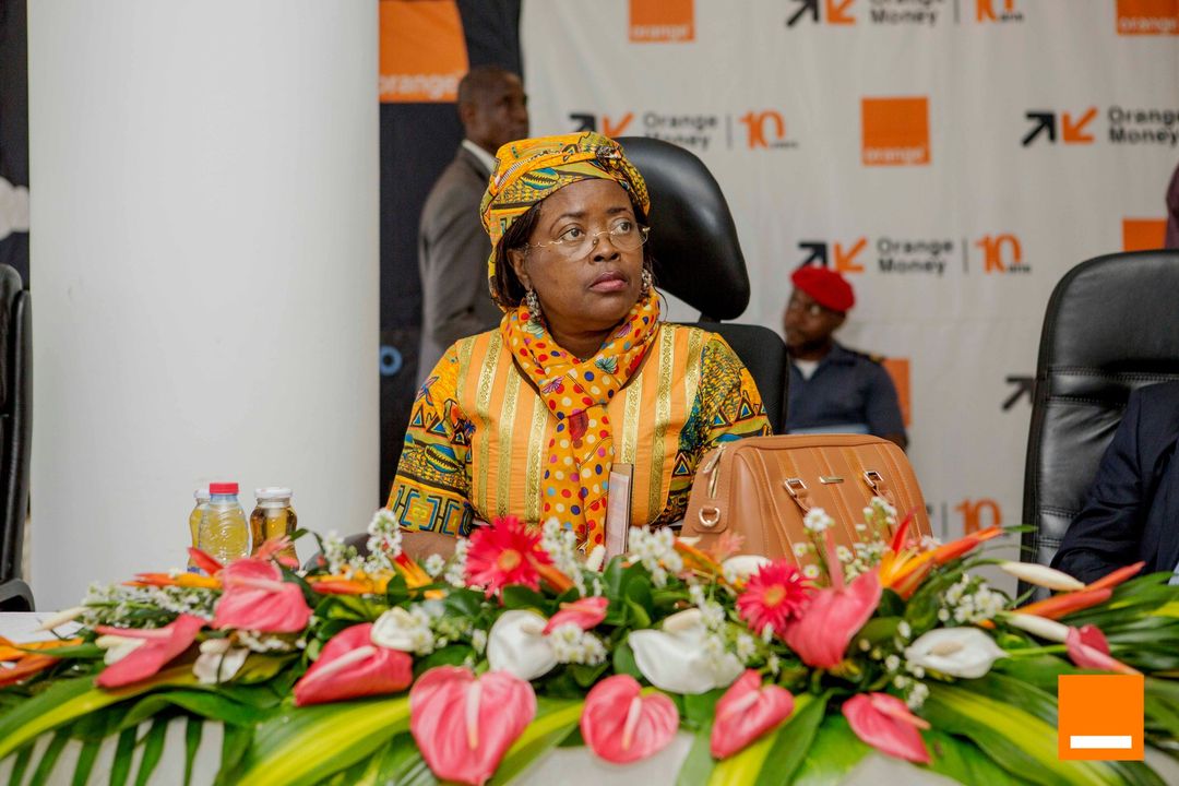 Orange Cameroun tweet media