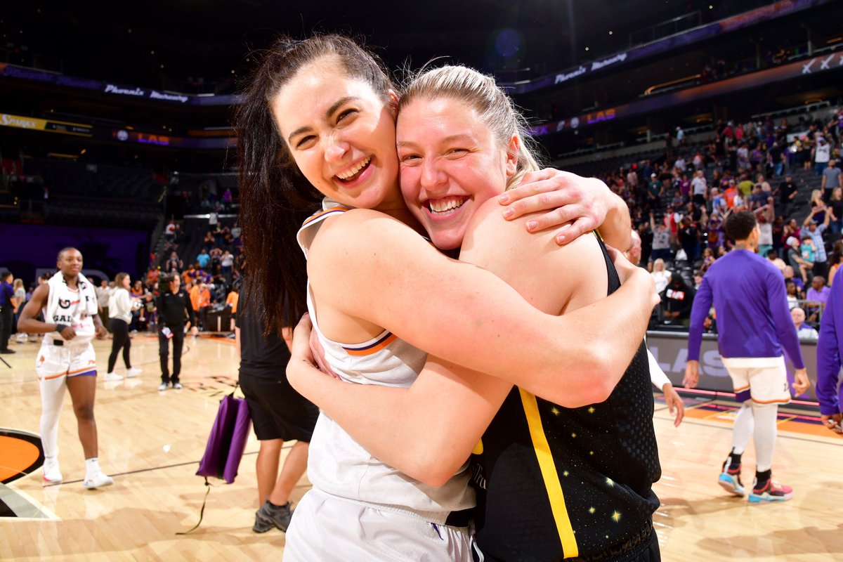 GustafsonMeg10's tweet image. hey buddy 

Same time, next week?! 🫶🏼