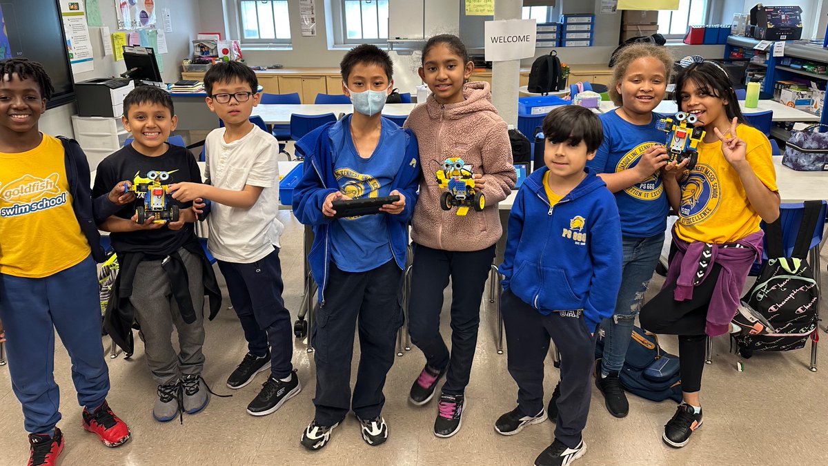 Our Fridays Robotics group had a blast completing their Boxing Robot! They were able to code them and have them move around and play with each other! <a href="/PS66JKO/">JKO Elementary</a>