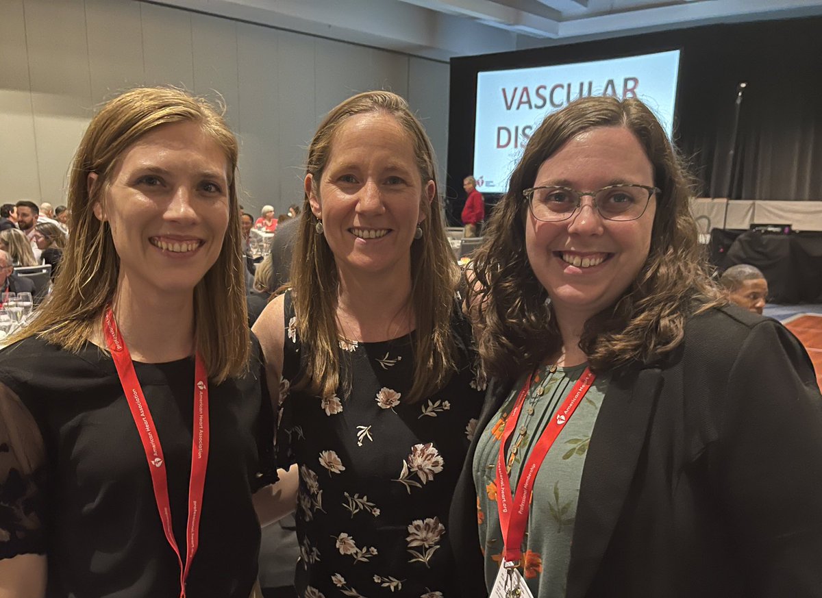 TarlingVallim's tweet image. @DrKelseyJarrett &amp;amp; Heidi Schmidt representing the #coolscience happening in the #ETVLab at #VascularDiscovery2023!! It was great to see everyone and congratulations to all the presenters and award winners!!  @DOM_UCLA #ProudPI #WomenInSTEM