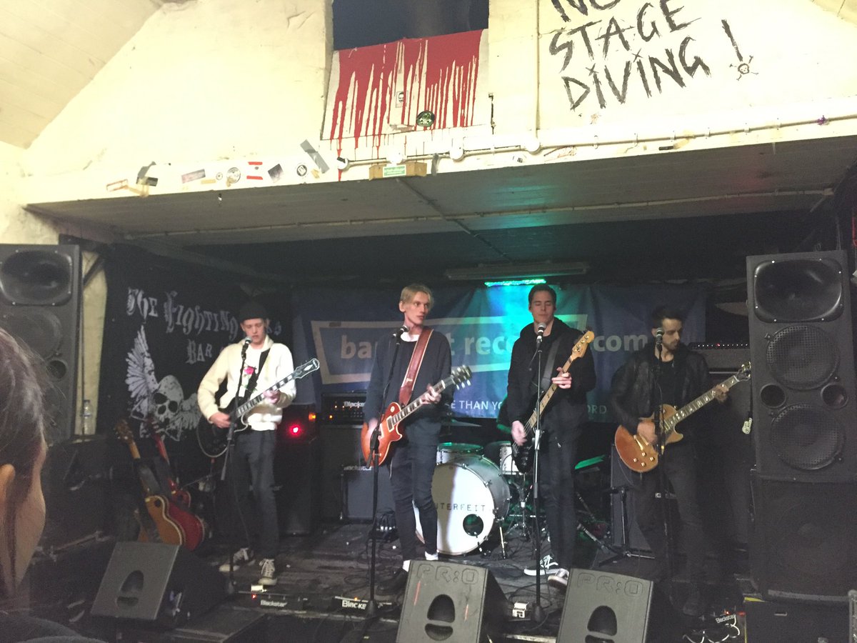 Pretty_Octopus's tweet photo. I mean, that release party organised by Banquet where we were invited with the whole squad for the sound check was such a nice memory. And VictorNotVictor saying I’m gonna say hello to Jamie and leaving me alone 😂 miss this. https://t.co/Lbh7yww9N1
