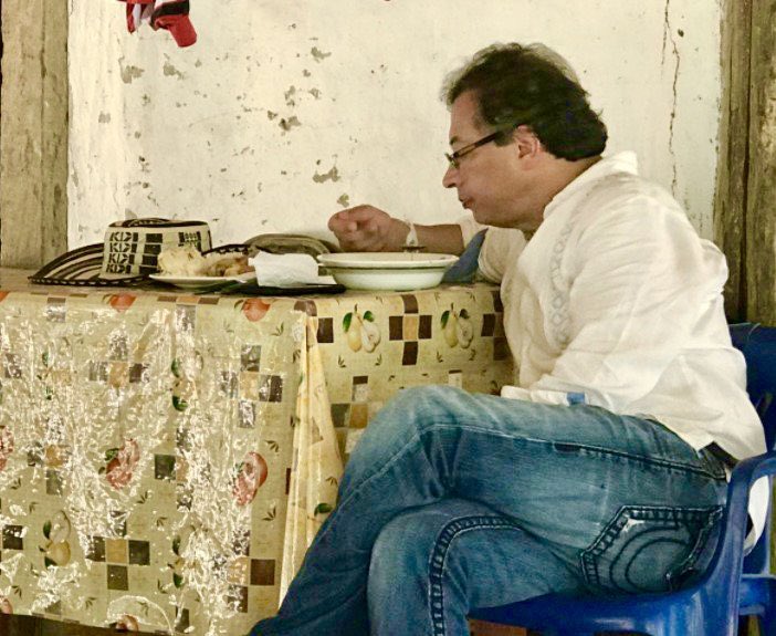 Wilson_Suaza_'s tweet photo. 🚨¿Saldrías a las calles a defender el Gobierno del Cambio de @petrogustavo ?

Sí= dale RT 🔄
Sí= dale ❤️
No= 💬 https://t.co/ybIJwkfLQv