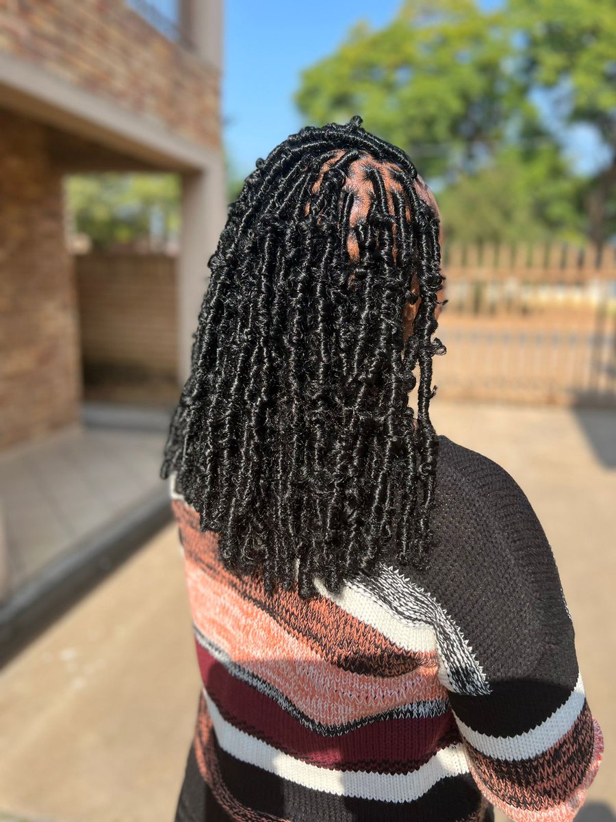 PGalushi's tweet photo. #GirlsTalkZA #butterflylocks #Rustenburg #locks π¦β€β€
R500 https://t.co/Ab9iqPZi6r
