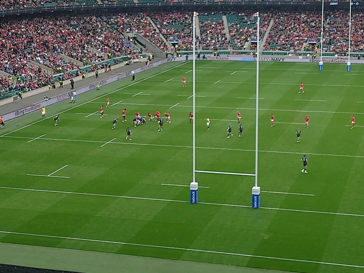 Great to have members of our Ship's Company at 2023 #ArmyNavy Rugby 🏉 Twickenham Stadium #GoNavy