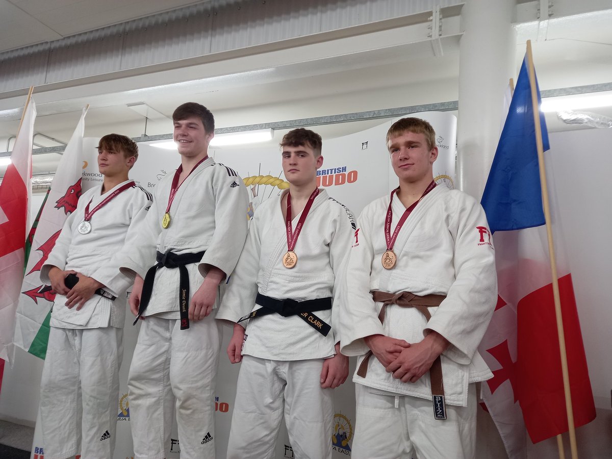 Jamie Death Gold at English Open junior u21, should take him to No1 ranking in GB for u81kgs, Big thankyou to all Physios   
/Doctors for getting him back so quickly from knee injury. Thanks for all support <a href="/TeamSportsAid/">SportsAid</a> #backingthebest, <a href="/BredakwaiJUDO/">BREDAKWAI JUDO</a>
