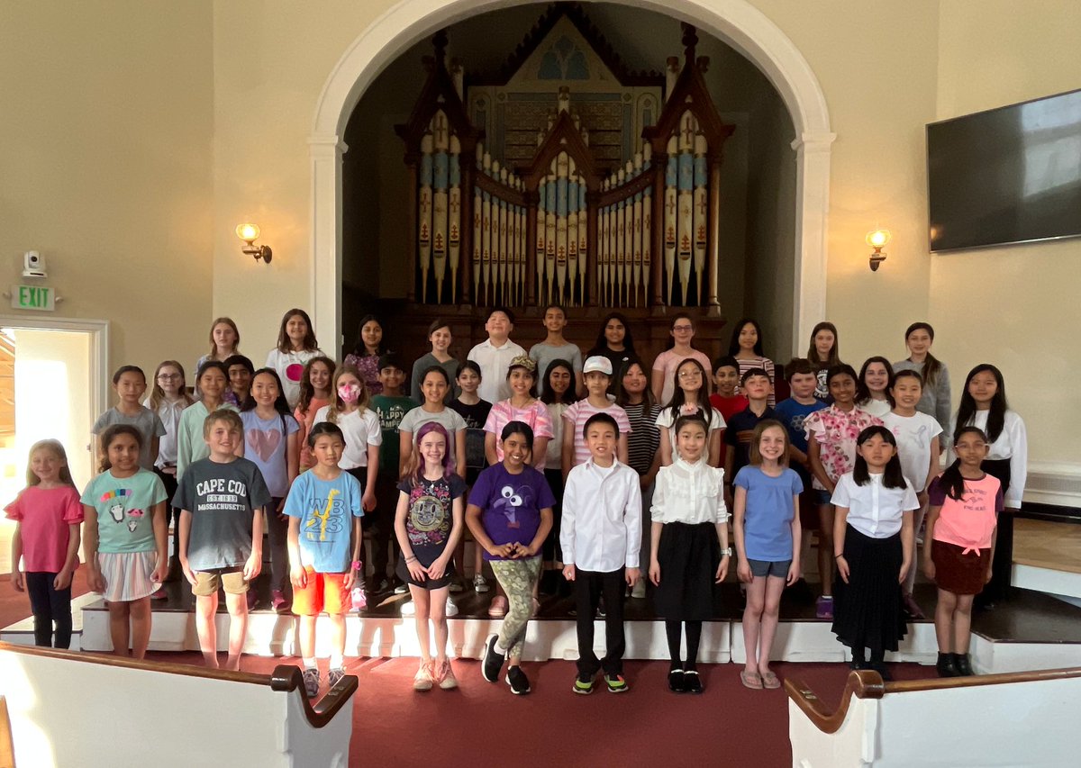 LCChorus's tweet photo. Today's the big day! 🎵 We hope to see you at Follen Church this afternoon at 3:00 PM for our final performance of this season! Free admission and doors open at 2:40 for our Spring Concert! ☺️ #LCChorus https://t.co/pn14LUsbzp