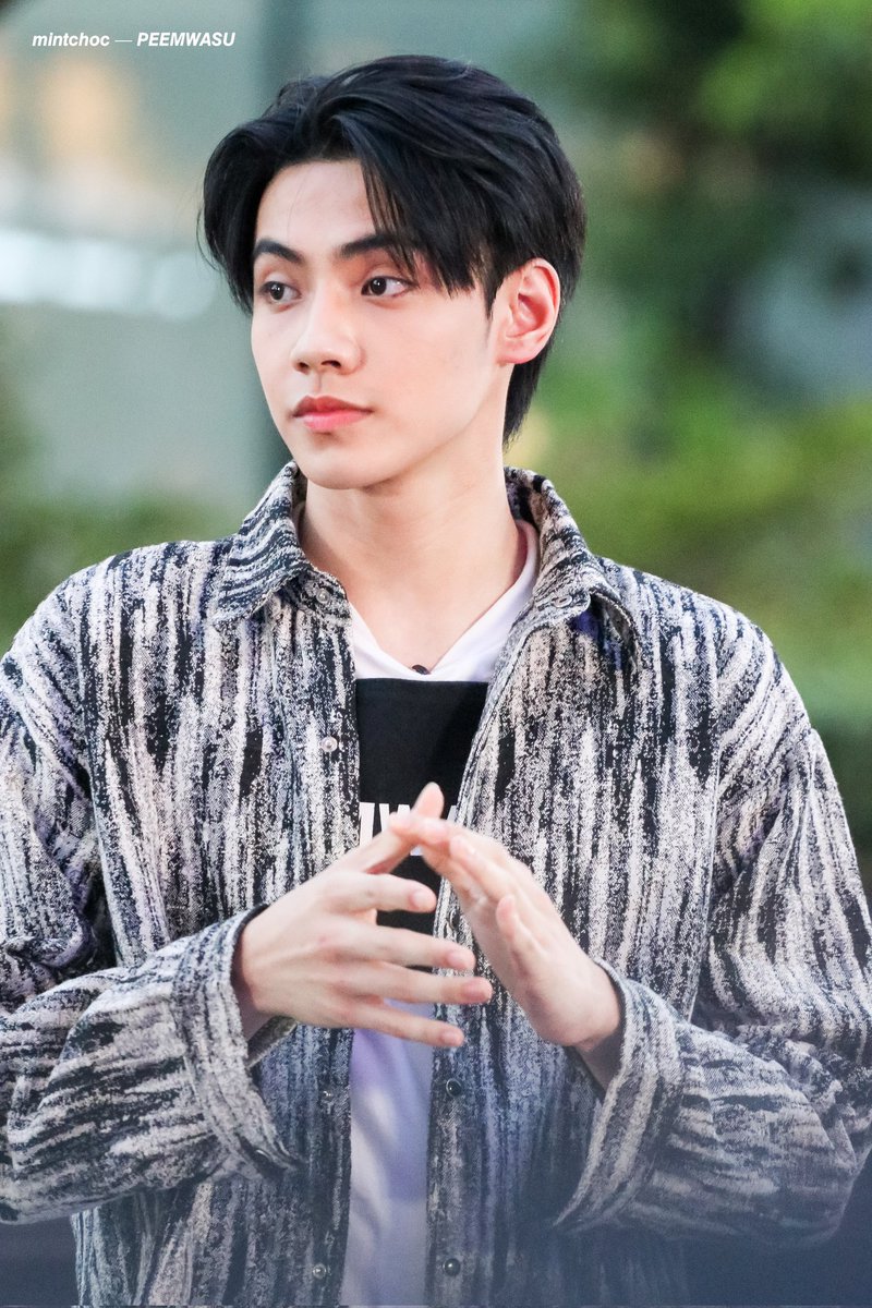 MINTCHOCx000's tweet photo. เกินๆๆๆ

૮( #PEEMWASU )ა

#789DANCEALLDAY #789TRAINEE https://t.co/9KQULi0eBa
