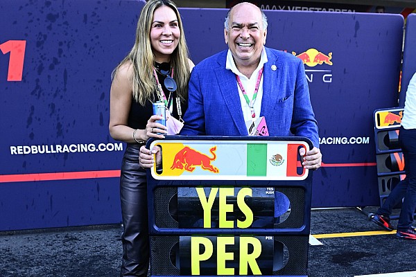 TRmotosports's tweet photo. Baba #Perez: "Max-#Perez #Mücadelesi, Senna-Prost #Mücadelesini #Andırıyor"

-> https://t.co/ADbDN1EbZY 

#F1 #F1izle #Formel1 #Formula1 #Haber #Maxperez #Motorsporları #Motorsports #News #Online #Sennaprost #WatchF1 #TRmotosports https://t.co/UxHOTrqK2t