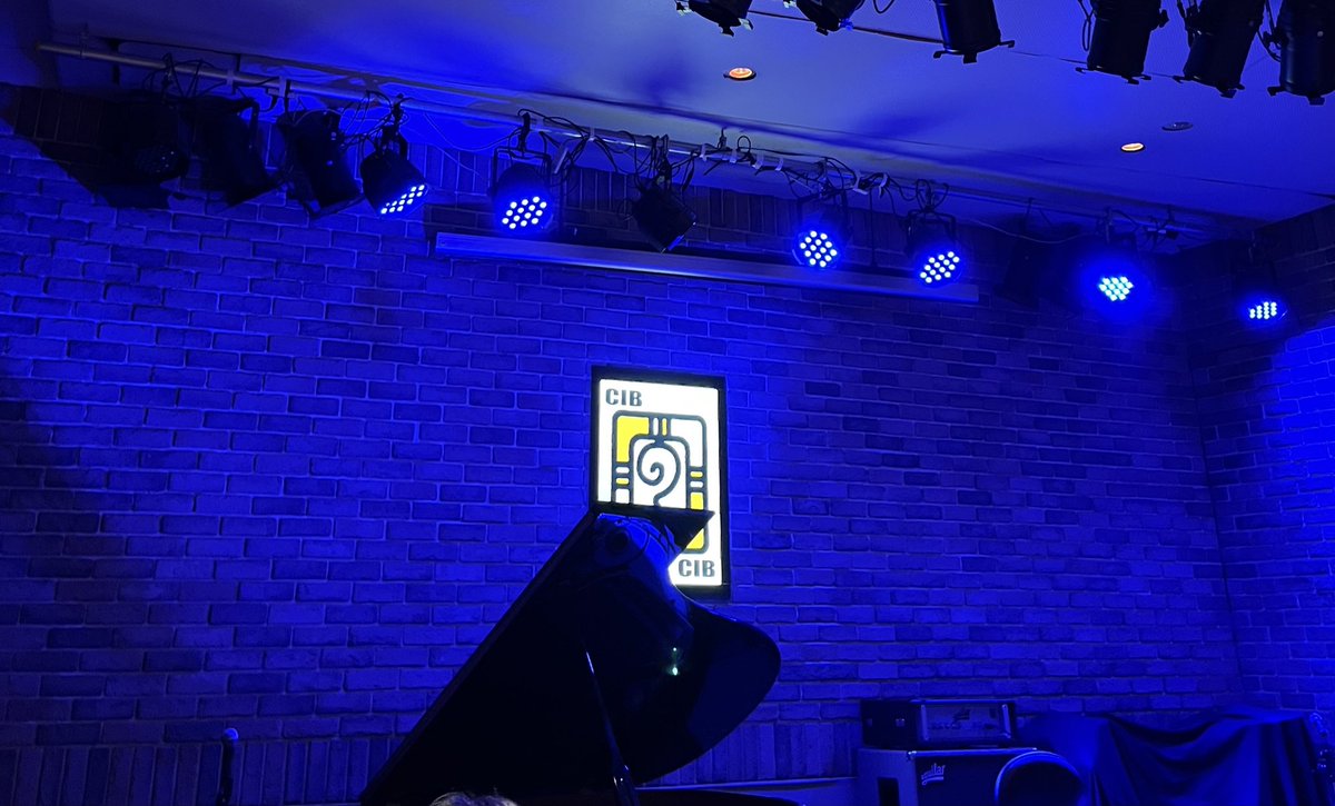 msxmax's tweet image. 古内東子にはまってから1年半、ついに実際に見た。本当に信じられないほど最高だった。私の人生で最高に幸せな日になった。生きていてよかった😭😭😭 #古内東子