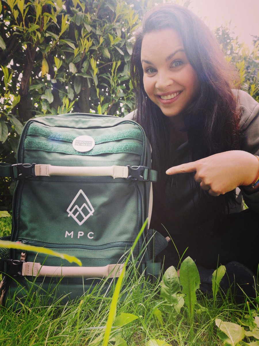 Amazing birthday present!😲
  Big hug to my Mamacita <a href="/tmats0305/">Tonette Matsunaga 🇺🇸</a> 🙏🙏😇💙
  The best companion ever!  JUST PERFECT 👏@samheughan @mypeakchallenge