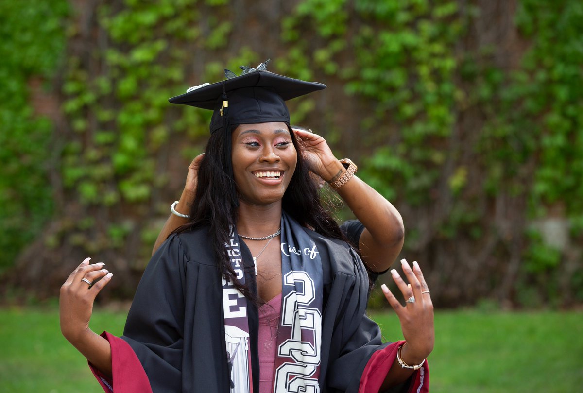 sunypotsdam1816's tweet photo. We're officially one week away from Commencement! 🎓
For more information about the big day, visit: https://t.co/HfEQuO1BP2, where you can also download free printable signs, pennants, and party banners to celebrate!

#PotsdamProud #PeopleOfPotsdam #SUNYPotsdamGrad https://t.co/vXvSPVG9lN