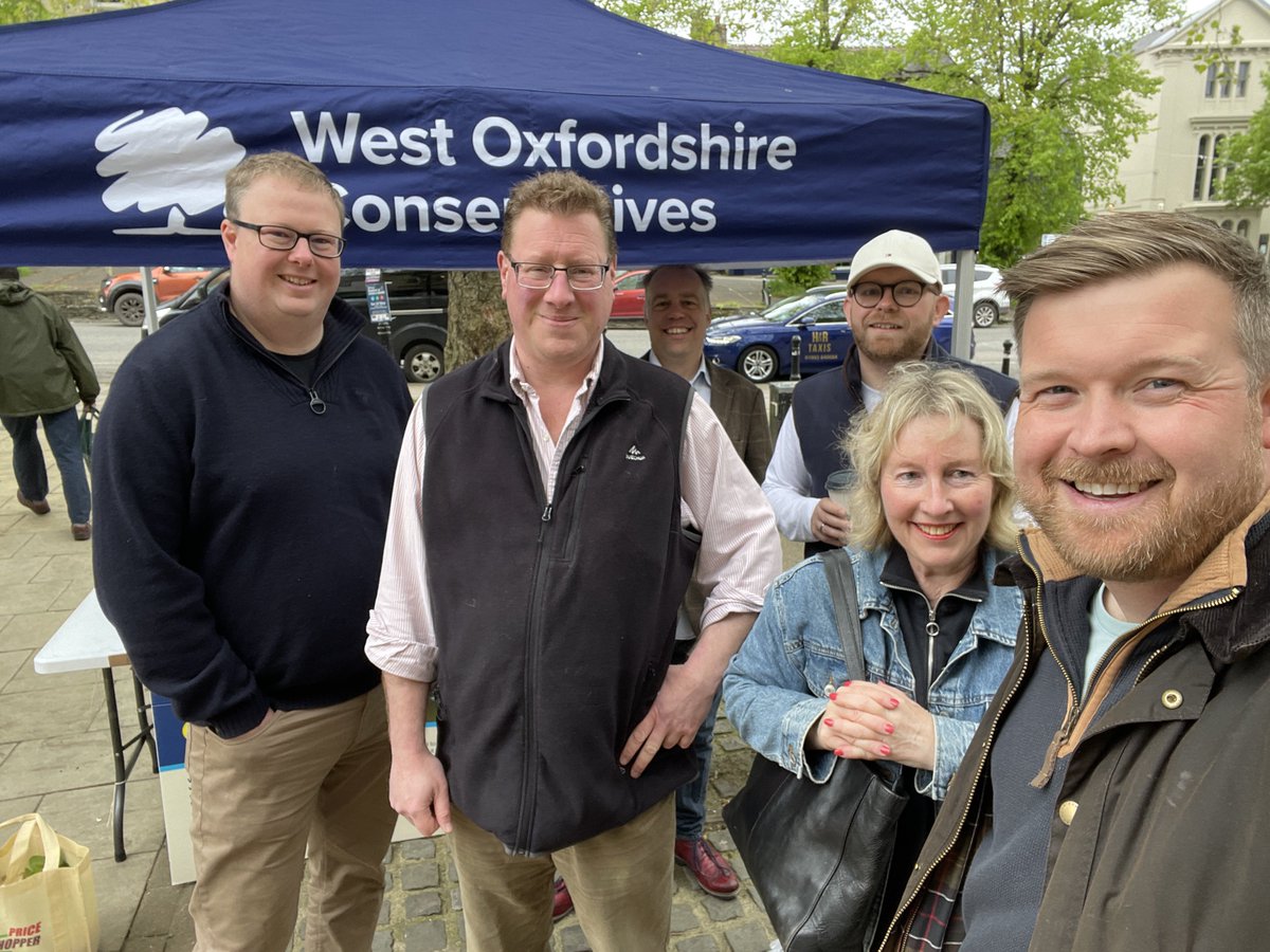 Some of our councillors and volunteers were back in #Witney town centre this morning speaking with residents about local issues or concerns. The local elections might be over but we continue to work hard for #WestOxfordshire all year round. Help us win: witneyconservatives.com/join