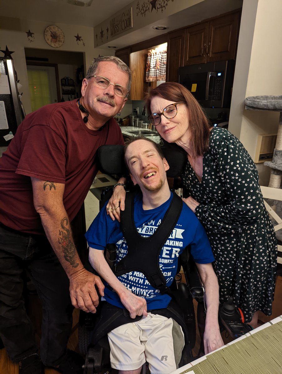 Refuse2FailArmy's tweet image. ***RTF- Season 1, Episode 19, OUR MOTHER'S DAY EPISODE IS LIVE!!***

"Meet The McGrath Family!" is now live on your favorite podcast platform!!

#RefuseToFail

To listen, join the Refuse To Fail Group Page, Click Here 
facebook.com/groups/3664533…