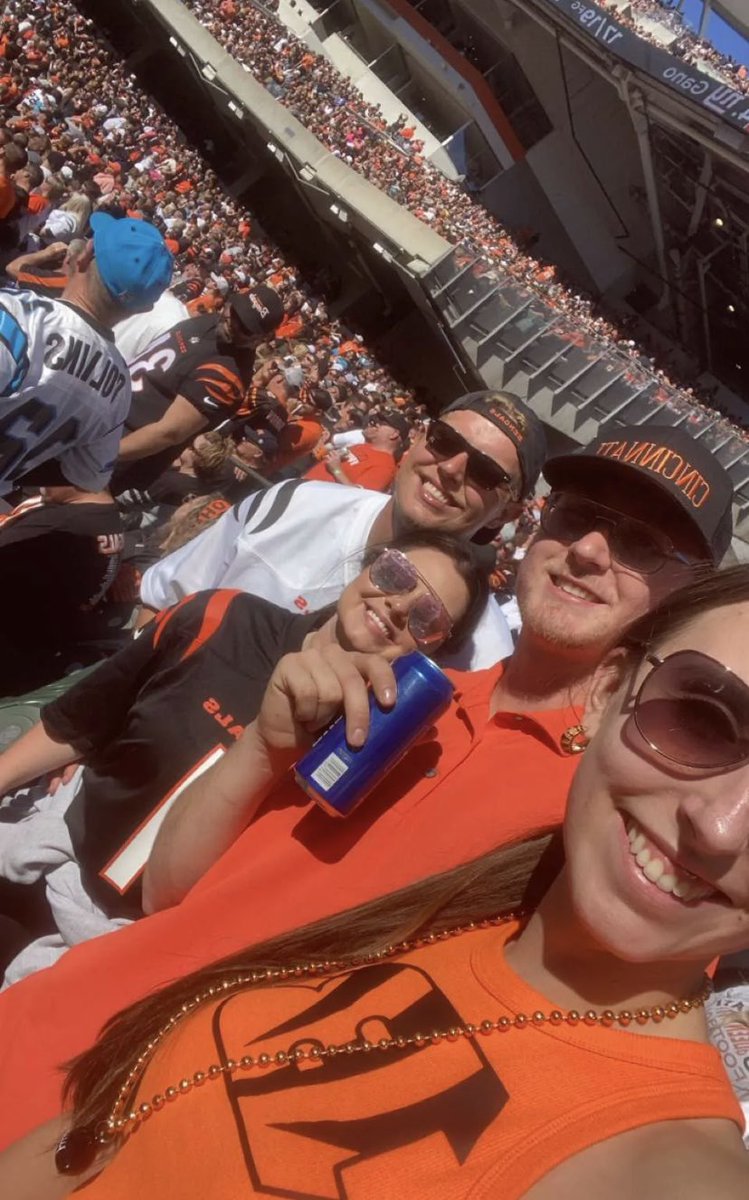 kaylamadeleine2's tweet photo. @bengaljims_BTR @Paycor_Stadium section 129 row 29 🧡🖤 https://t.co/qrs7gdf1rO