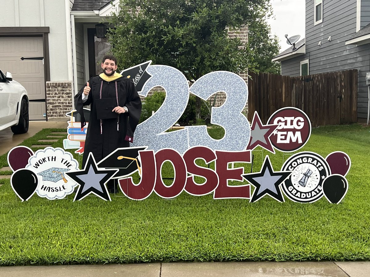 alex_jantz's tweet photo. So proud of this grass guy!!! #TAMUgrad https://t.co/2u9KKsQMks