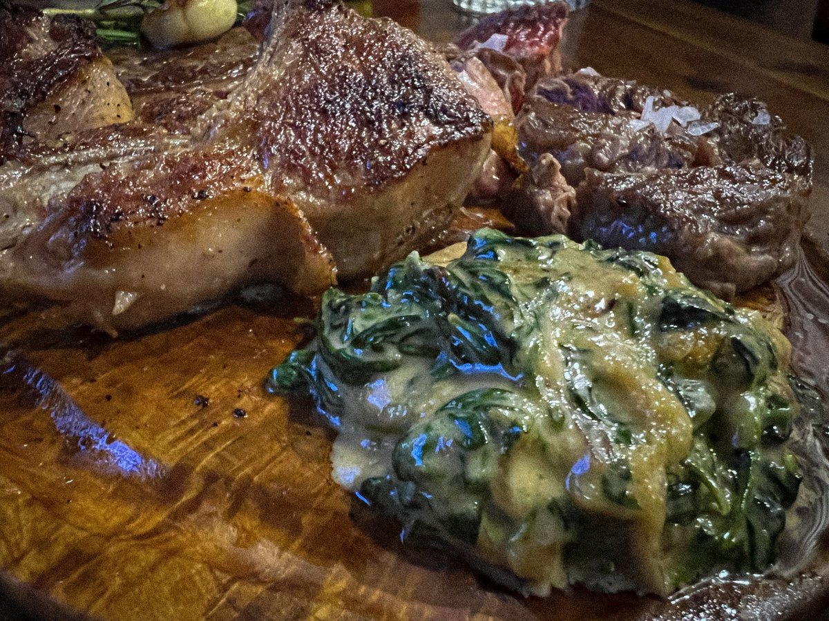 TheWarKitchen's tweet photo. We’re calling this the #WarKitchen Rib²
A few chunks of ribeye steaks & lamb ribs, all cooked with the finest Mt. Capra goat milk ghee. Rosemary butter baste. White flakes of sea salt. Served with a reduced garlic creamed spinach.
This is Nourishment.
This is Optimal Fuel ⛽️🥂 https://t.co/5gRba0nkJr