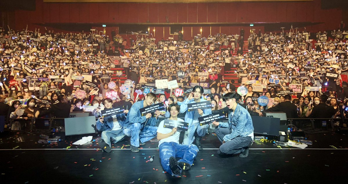 SF9_FANCLUB's tweet photo. [📸] 2023 SF9 FAN-CON ONE DAY PROJECT OF9 – Target NO.853 – in Macau

오늘의 프로젝트도 FANTASY와 함께 853% 수행 완료😎

#SF9 #에스에프나인 https://t.co/zKFOer5bVA