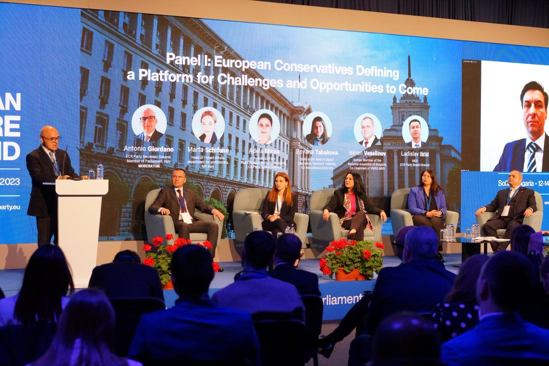 Джамбазки tweet media