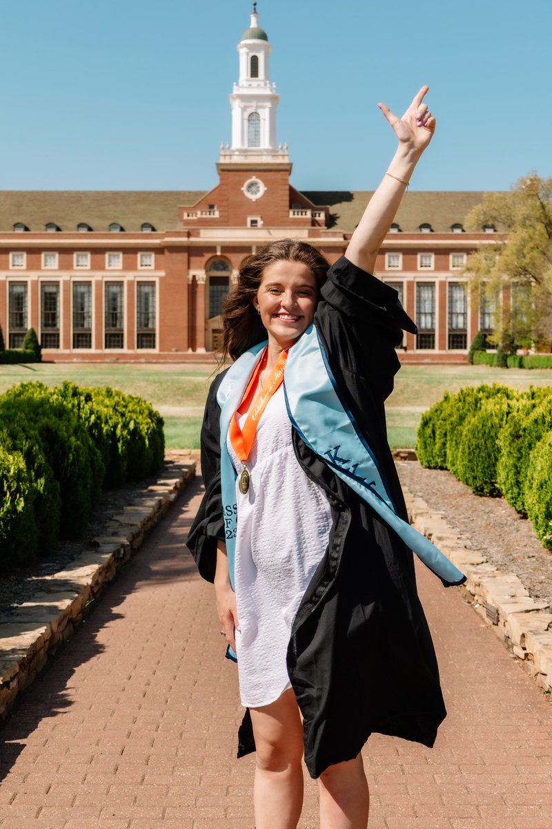 pfiggs97's tweet photo. Our graduate!! Biosystems Engineering  - Callahan Figgs.
#okstate23 https://t.co/2VJTWk2ozb