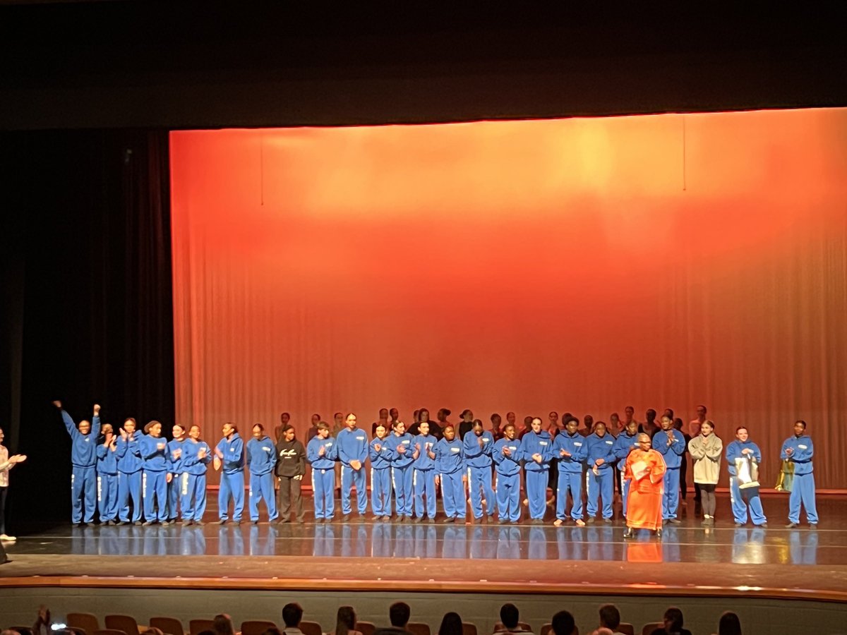 Carver Center (@gwccat) on Twitter photo Congrats to our senior dancers! Amazing show! ❤️ @KyriaJoseph <a href="/BaltCoPS/">Baltimore County Public Schools</a> @BCPS_Sup Congrats to our senior dancers! Amazing show! ❤️ @KyriaJoseph <a href="/BaltCoPS/">Baltimore County Public Schools</a> @BCPS_Sup