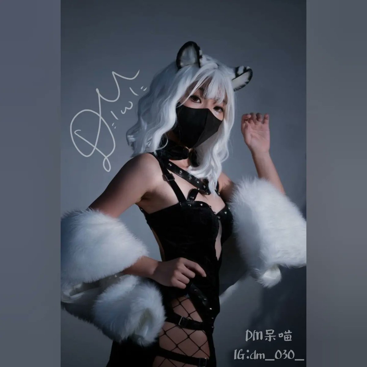 DM_030_'s tweet photo. PF38 D1 〔5〕
突然發現還有沒發的🤣
有種棚拍的感覺...這真的是場照嗎🤣
📷攝影:神谷実(FB)
#pf38 #D1 #場照 #白虎 #龐克風旗袍 #網襪 #DM呆喵 #呆喵 https://t.co/6l13ziCQKi
