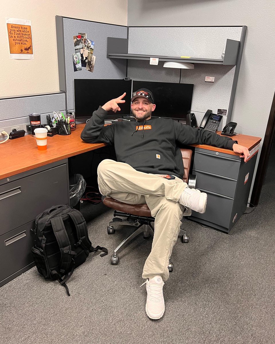 AbbottFireFlood's tweet photo. We’re here when you need us!  🙏🏼🧡 #waterdamage #firedamage #smokedamage #generalcontractor #cleanup #restoration #insurance #multifamily #commercialrealestate #plumber #insurancerepair #denver #boulder  #cherrycreek #dtc #highlandsranch #castlepines #castlerock #colorado https://t.co/v1bnYWNCSA