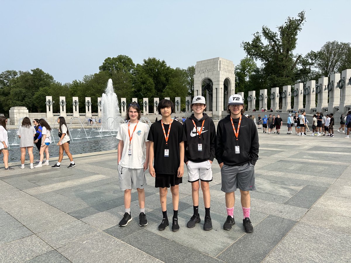 NickDErrico's tweet photo. Bus, 7 ⁦@OOMS_OLSD⁩ ⁦@OOMSDC⁩ https://t.co/79mUdeXUU8