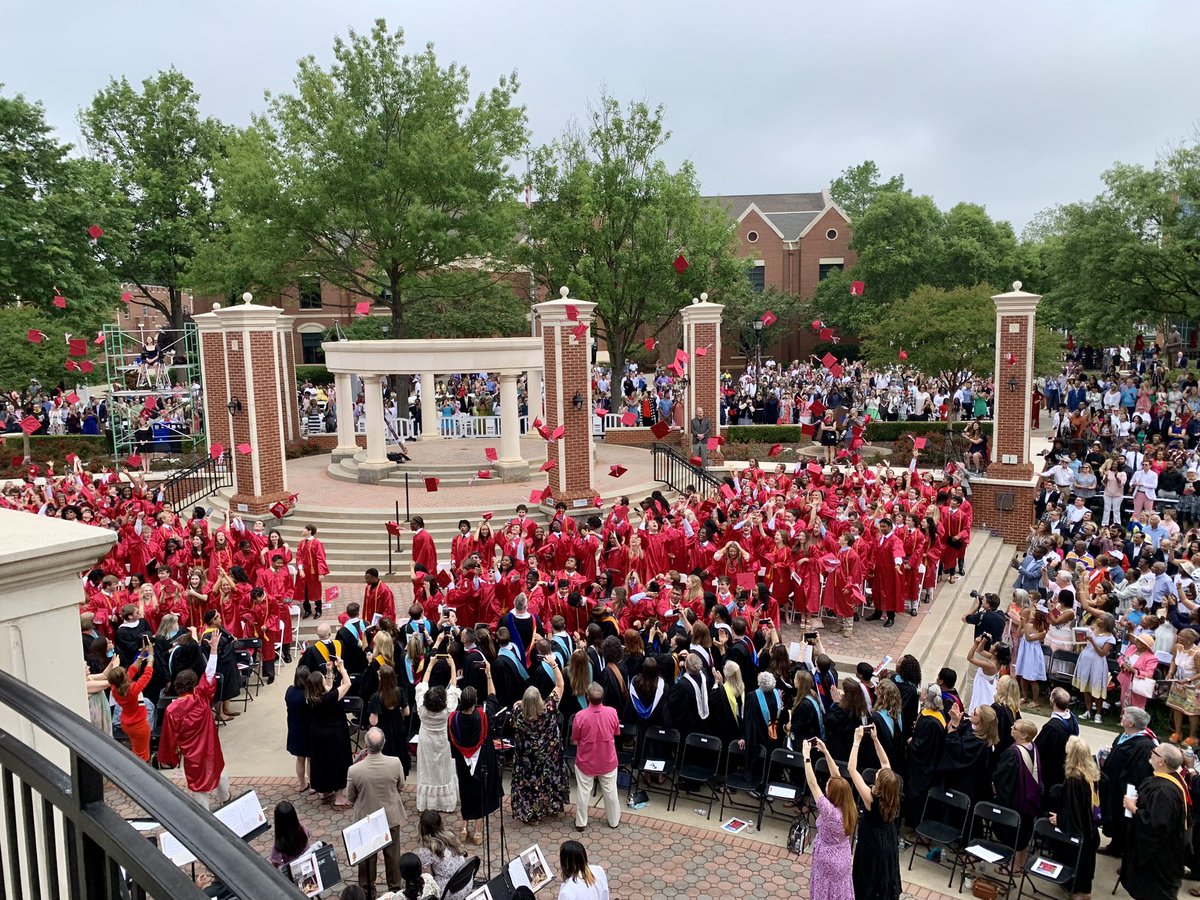 RotzWAChoir's tweet photo. Congratulations, class of 2023!! https://t.co/HhL5XYSe7C