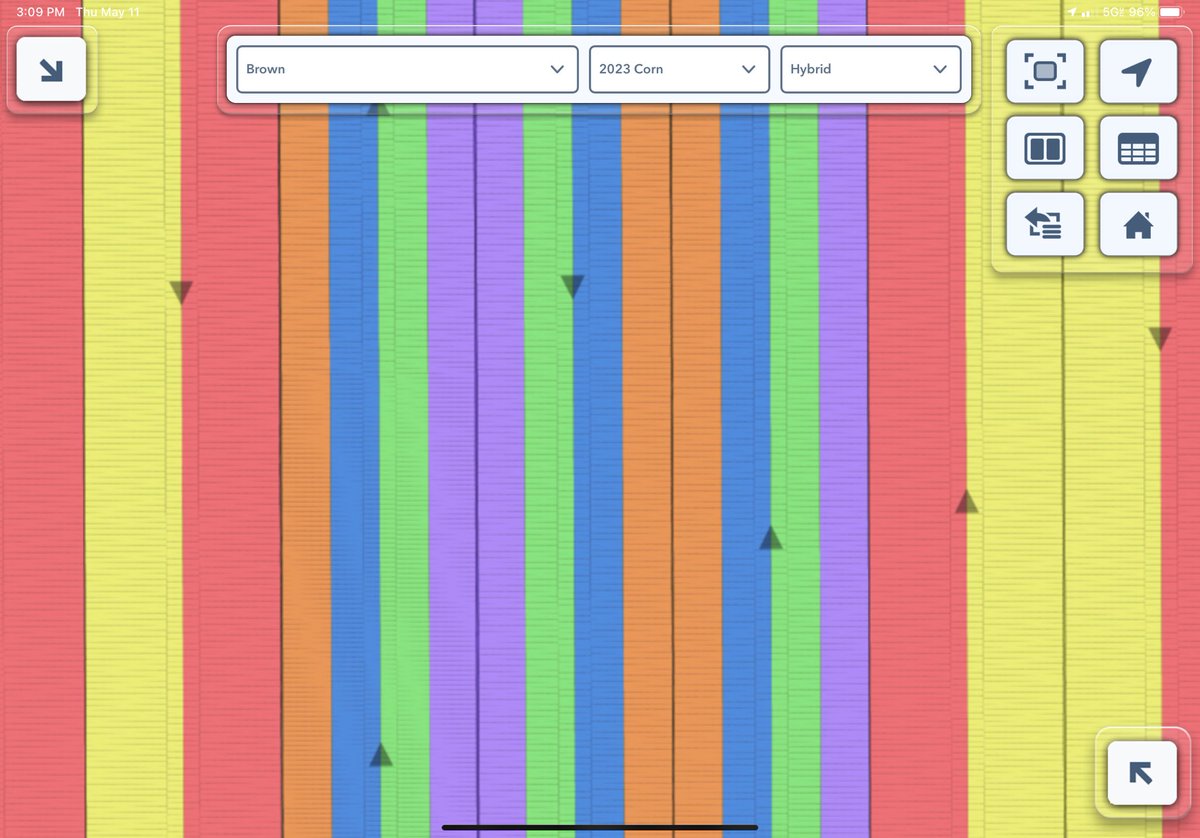 thefarmerslife's tweet photo. I don’t always end up with a hybrid plot with each hybrid half a combine width! But since I did this year, I’ll rely on @fieldview to remind me where everything is come harvest so I can adjust accordingly! #Plant23 #FieldViewPartner https://t.co/HiXjkGeG4J