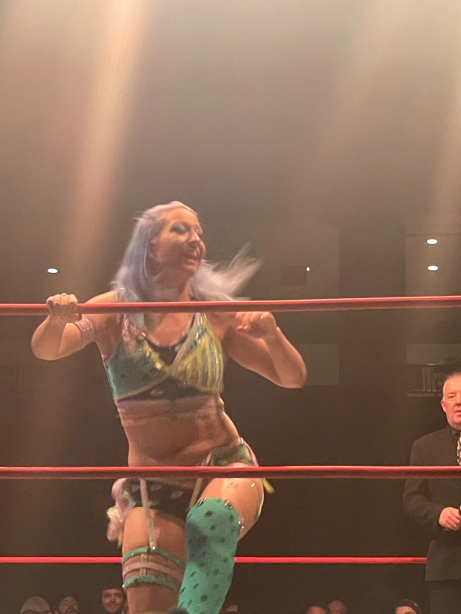 KellyJ86FTRfan's tweet photo. #houserules #corbinky #AEWHouseRules #aew https://t.co/vU7ryacG16