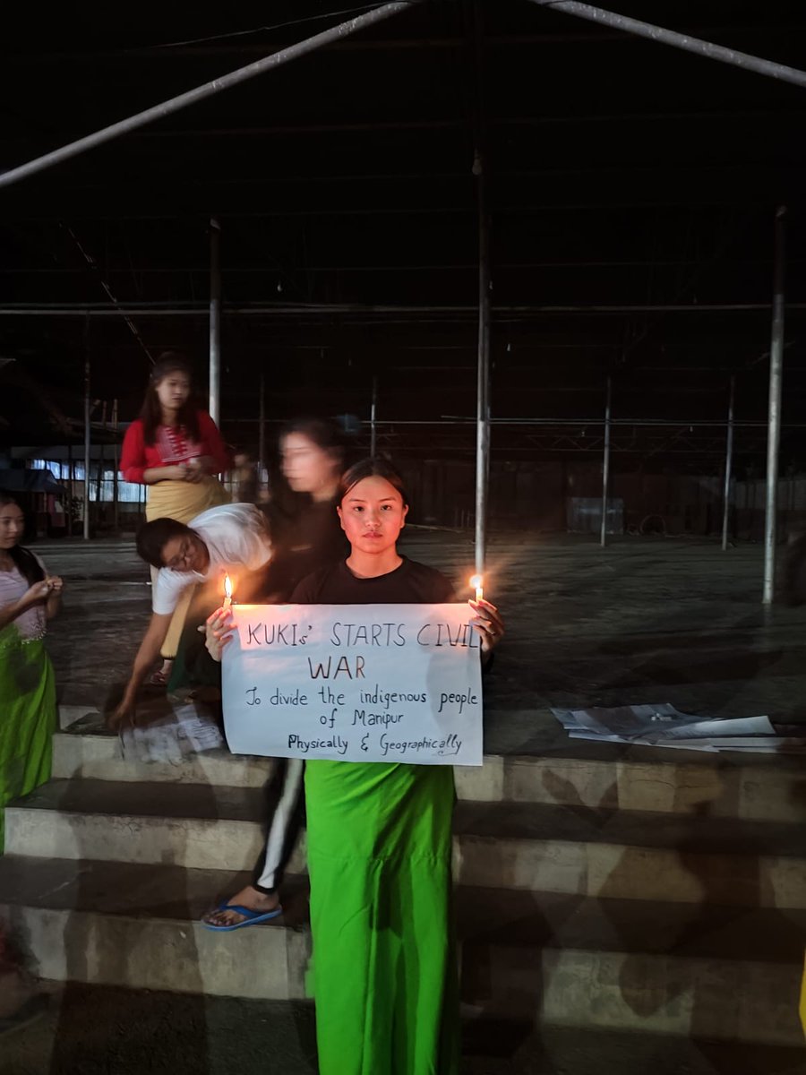 KonsamW's tweet photo. Candle Light protest. 🕯️🕯️We want peace in Manipur. Save our Integrity. #Meitei_Kuki Civil War @Imphal @Manipur @Save_Meitei @ANI @IndiaToday @the_hindu @timesofindia @BJP4Manipur @EastMojo @BBCNewsAsia @NBirenSingh @aajtak 
This is what we called peaceful protest. https://t.co/aKmuLICbVB