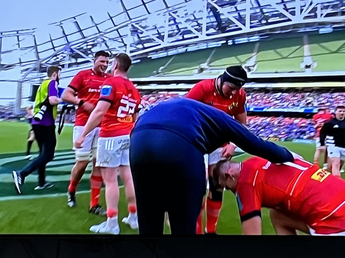 Come on Munster!!!!! 🇮🇩🇮🇩🇮🇩🇮🇩 #MunsterRugby