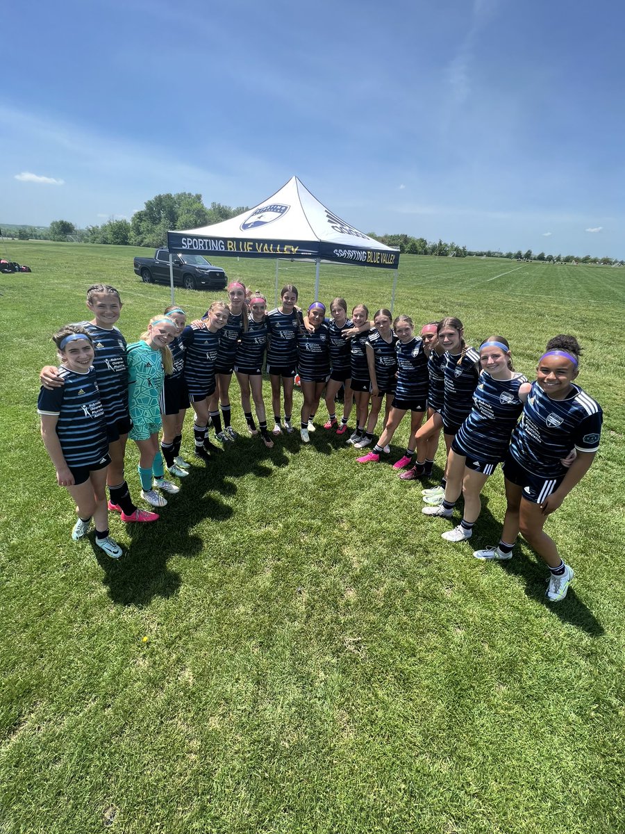 SNFC_ECNL's tweet photo. Game day @SNFC10G v @SPORTINGBV beautiful day in Kansas #webecooking let’s gooo ☀️☀️☀️ https://t.co/KxHc7jtjlb