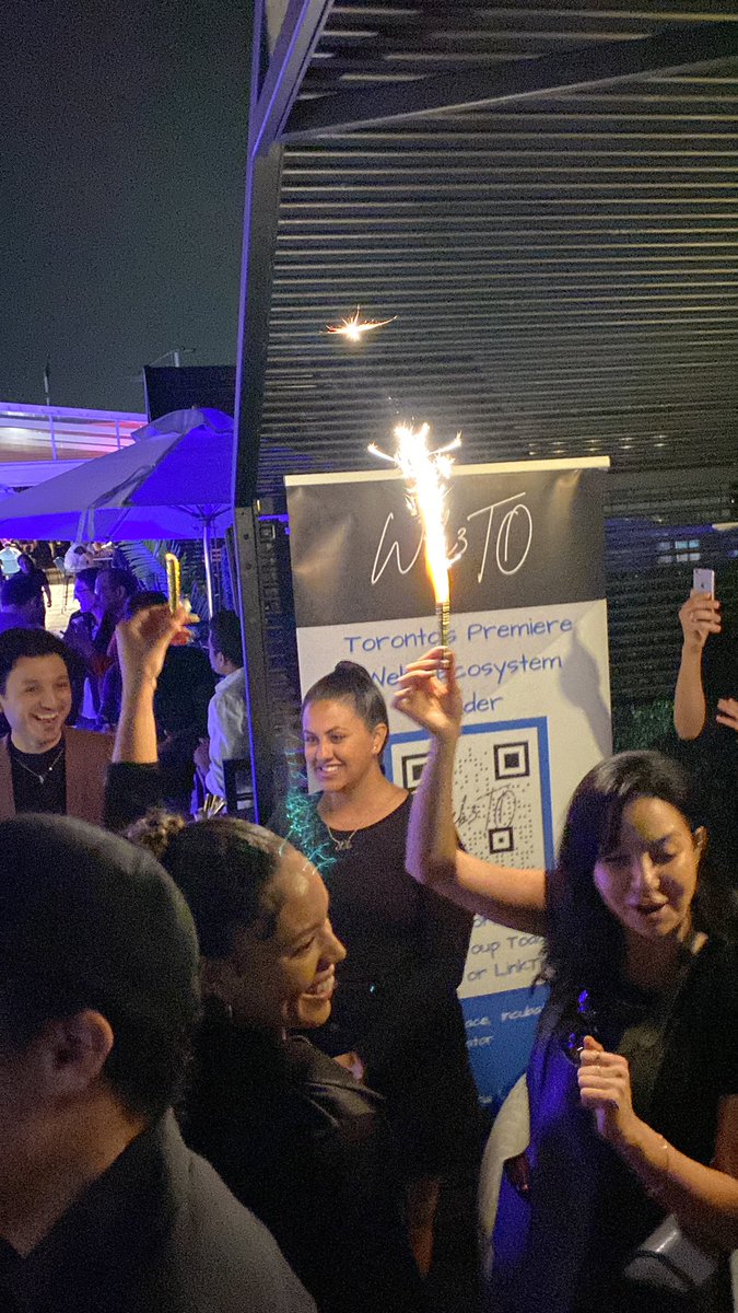 Myles_Xie_'s tweet photo. Web3Toronto VC Party!
#web3to #web3toronto #nft #web3 #unleshcapital #apecourt https://t.co/K7Qv0iV5vV