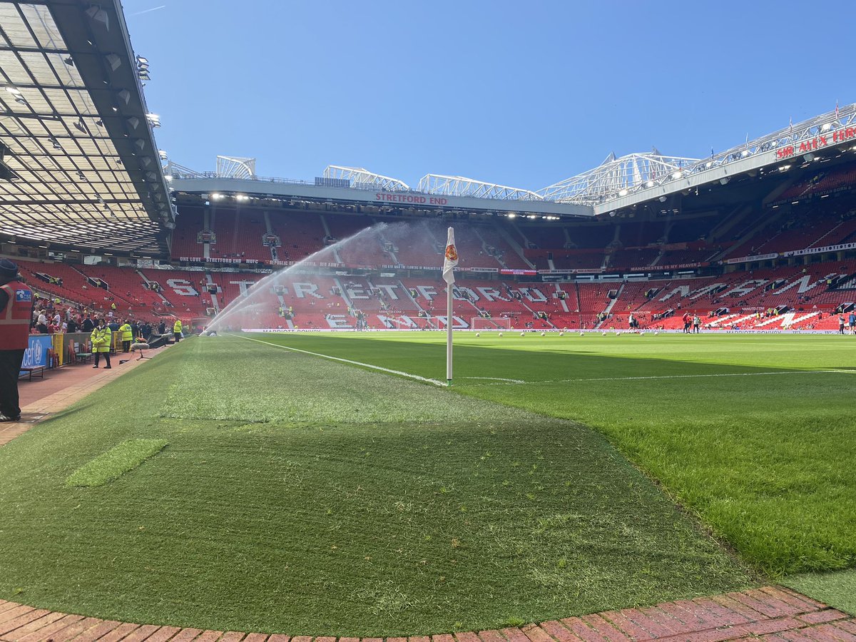 JPB2310's tweet photo. Glory Glory! https://t.co/wEqWaImFI8