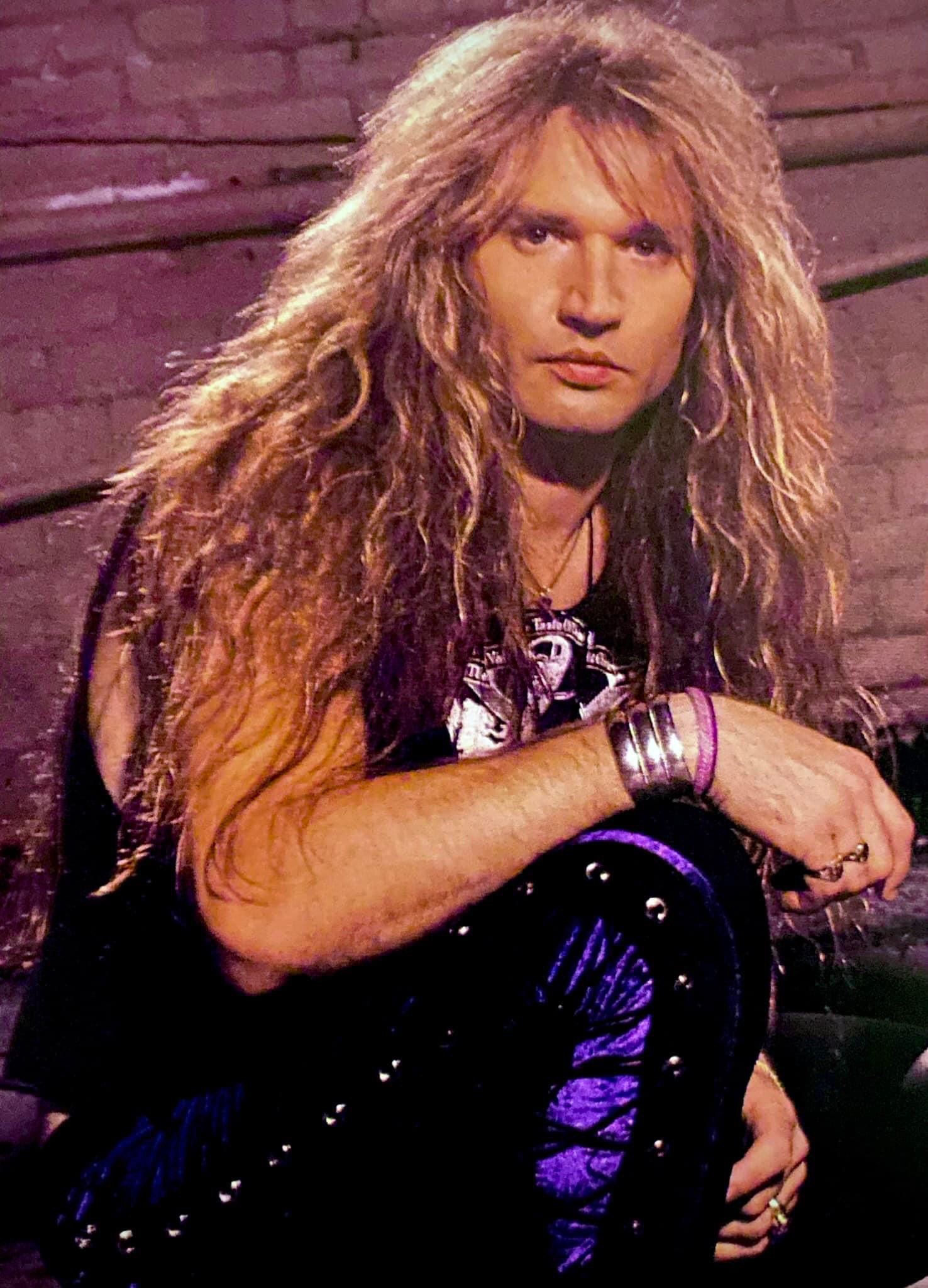 Happy Birthday Eric Singer. One beautiful Man. 